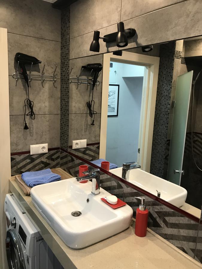 Apartment On Vialikaja Trajeckaja Гродно Екстериор снимка